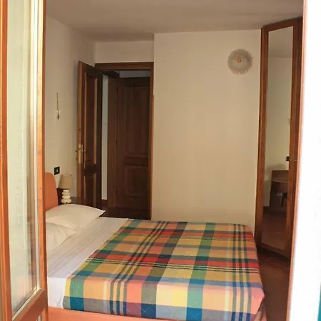 Roncati شقة بيلاجيو